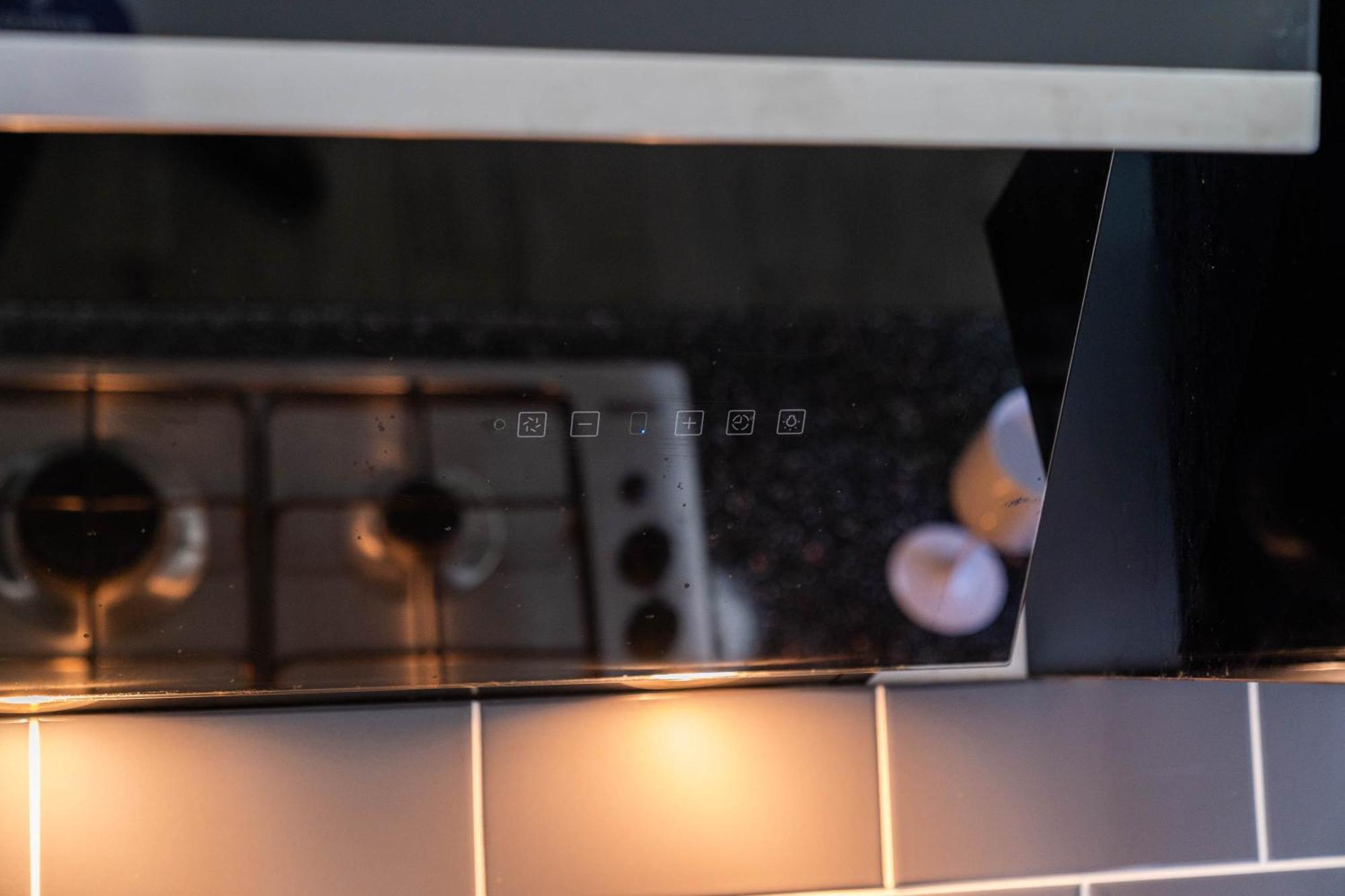 Hébergement de vacances Five Bedroom Townhouse - Near Centre - Edgbaston - On Street Parking - Wifi - Netflix - 974p *